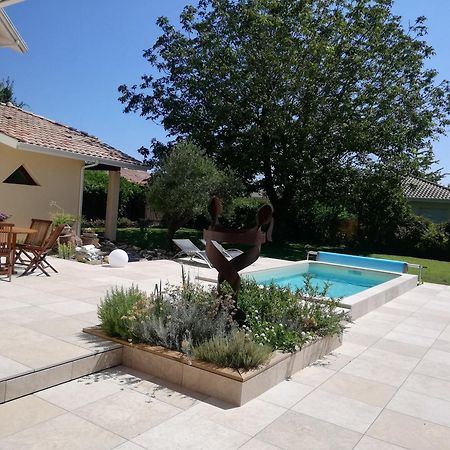 Apartamento Chez Guillaume Et Bequie Biganos Exterior foto